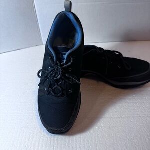 Ahnu Hiking Shoes Black Leather Vibram Soles